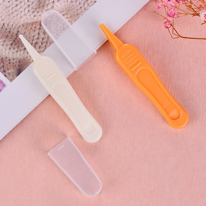Baby nose clip baby daily care cleaning tweezers round head clip - Image 2