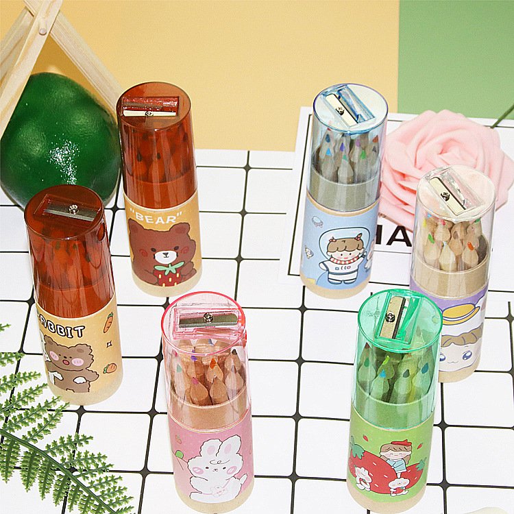 12-color wooden colored pencils for children to draw and paint