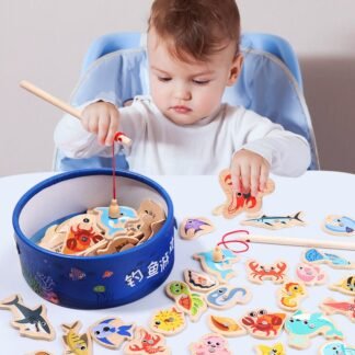 Brinquedo magnético de pesca no oceano com barril de madeira para a educação infantil e o desenvolvimento cognitivo